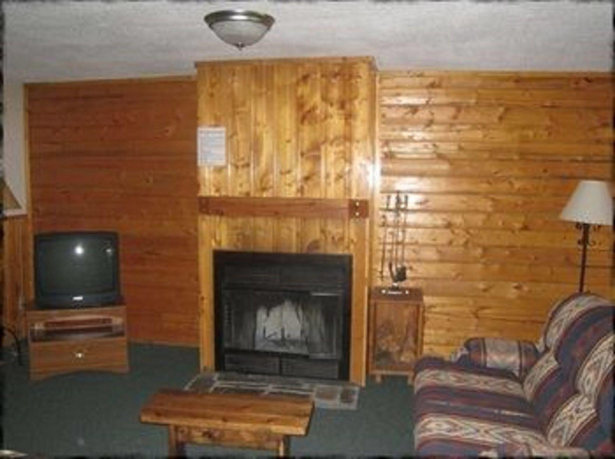 Lodge At Palmer Gulch Hill City Buitenkant foto