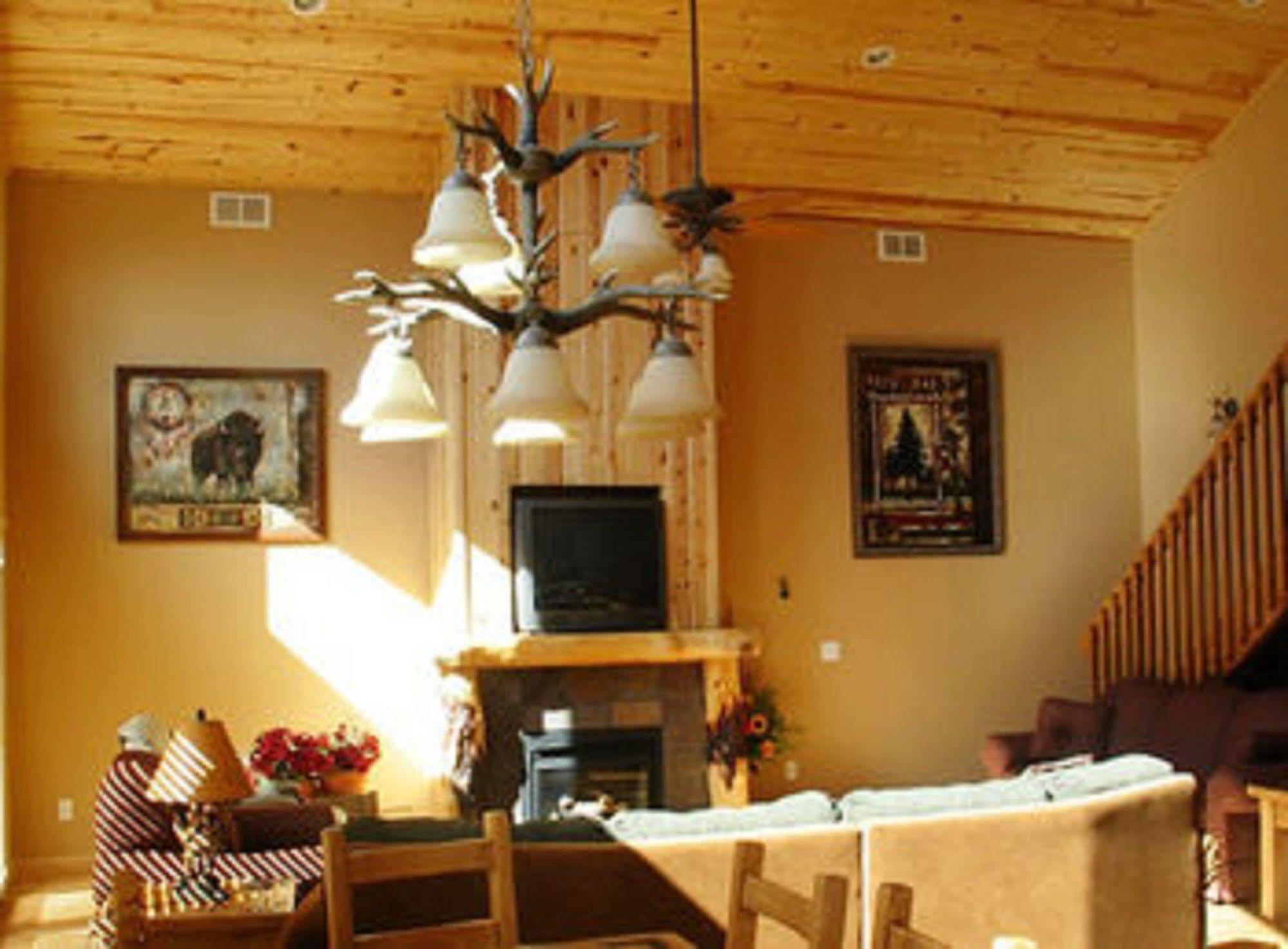 Lodge At Palmer Gulch Hill City Buitenkant foto