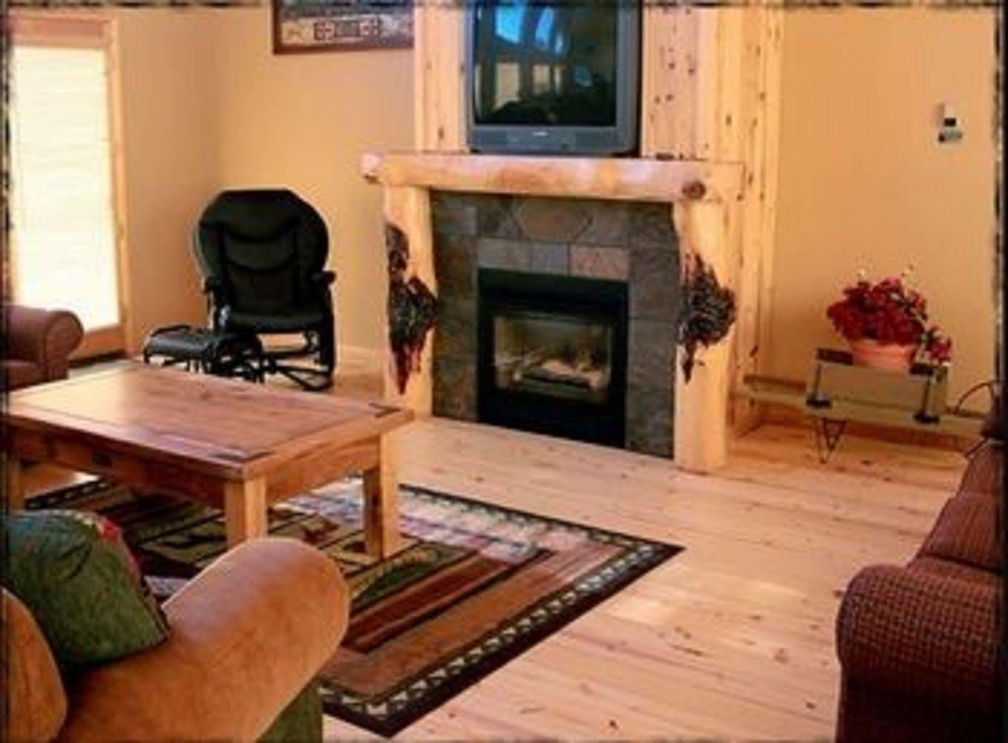 Lodge At Palmer Gulch Hill City Buitenkant foto