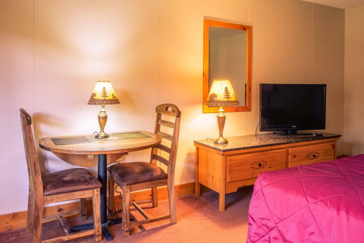 Lodge At Palmer Gulch Hill City Buitenkant foto