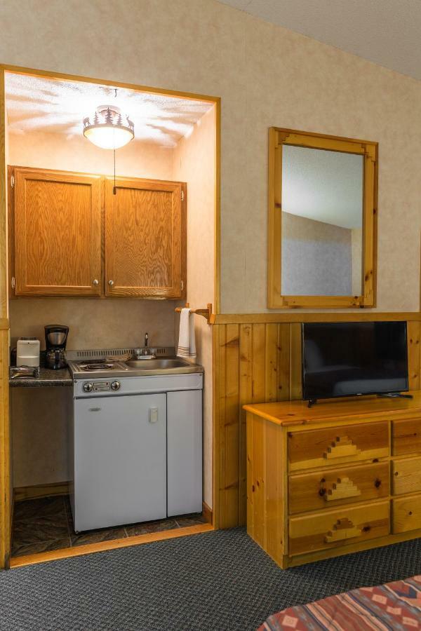 Lodge At Palmer Gulch Hill City Buitenkant foto
